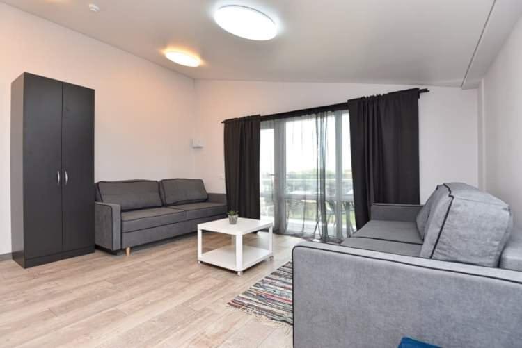 Vyturiai - Nauju Apartamentu Nuoma Sventojoje Sventoji Exterior photo